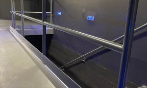 Welded handrail with midrail and kickrail